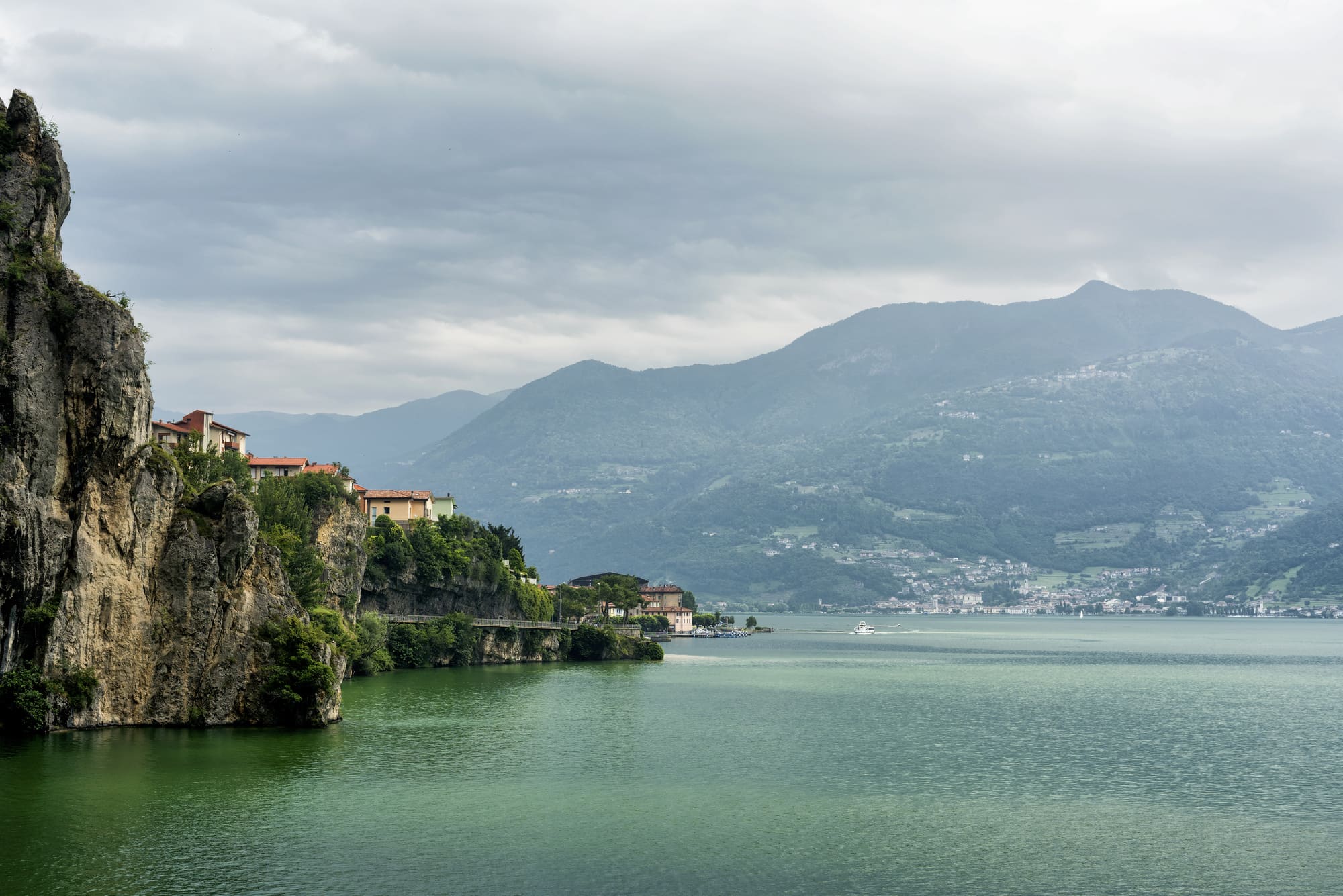 Ponte del 25 Aprile in Lombardia: Montagna, Lago o Campagna?