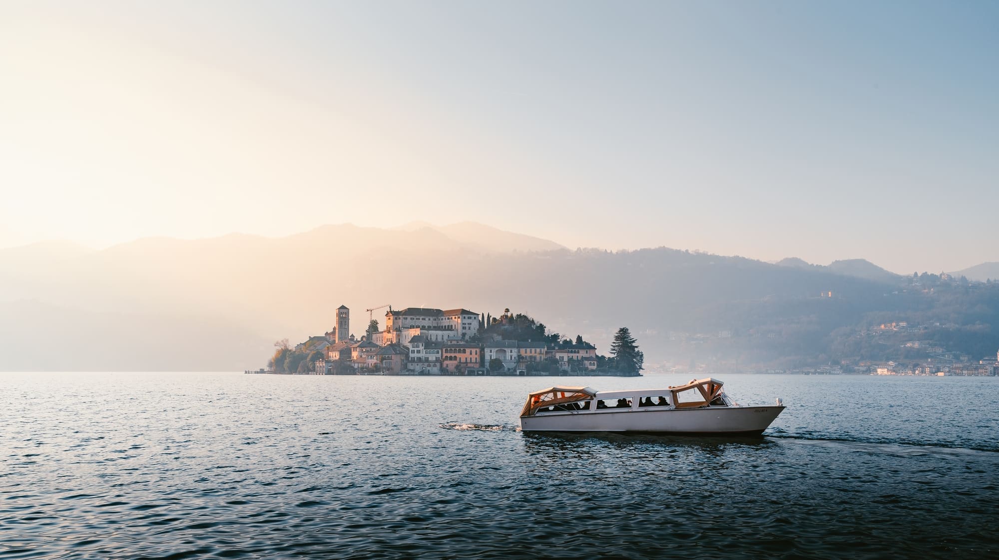 Fantastiche gite in barca e dove trovarle… in Lombardia!